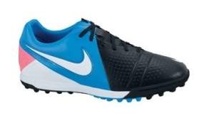 сороконожки NIKE CTR360 LIBRETTO III TF НОВЫЕ!