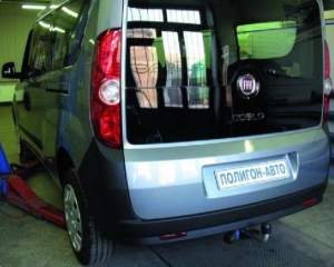 Фаркоп FIAT Doblo 2010 г. Фаркоп FIAT Doblo 2010 г.