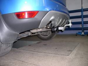 Фаркоп FORD Kuga (быстросъемный) 2008-2012 г. Фаркоп FORD Kuga (быстросъемный) 2008-2012 г.