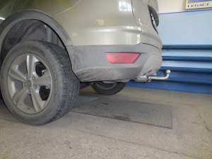 Фаркоп FORD Kuga 2 2013 г. Фаркоп FORD Kuga 2 2013 г.