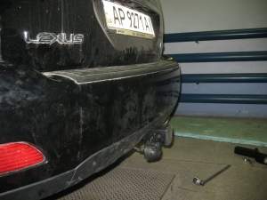 Фаркоп LEXUS RX-330 (быстросъемный) 2003-2009 г. Фаркоп LEXUS RX-330 (быстросъемный) 2003-2009 г.