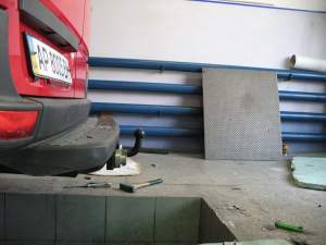 Фаркоп MERCEDES-BENZ Sprinter 906 (315 CDI) с подножкии 2006 г.