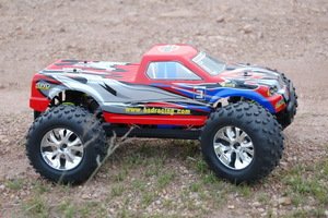 Автомобиль BSD Racing EP Brushed Monster Truck 4WD Автомобиль BSD Racing EP Brushed Monster Truck 4WD
