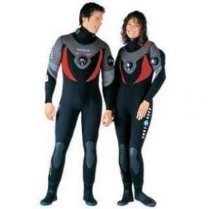 Гидрокостюм сухого типа Aqua Lung Blizzard 7 мм (61240) Гидрокостюм сухого типа Aqua Lung Blizzard 7 мм (61240)