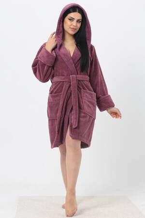 Жіночий короткий махровий халат Nusa 6915