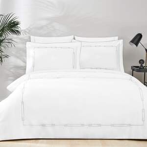 Сатинова постільна білизна TIVOLYO HOME Chanel gri